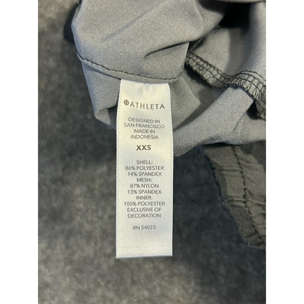 Athleta Black and Gray Camo‎ Breathable Mesh Racer Run Short 4" Size XXSmall - Picture 5 of 9